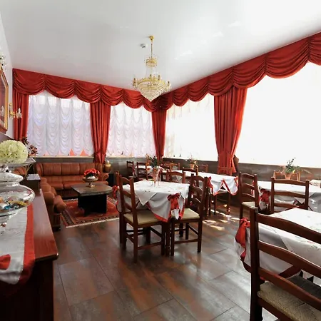 Hotel Aviz